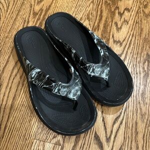 CROCS Black Comfort Sandals